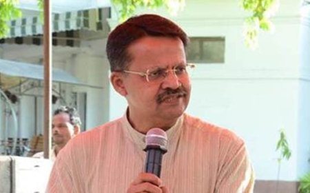 ପୁଣି ଦଳ ଛାଡ଼ିଲେ ପୁରୁଖା ନେତା ଭର୍ତୁହରି, କହିଲେ କେତେଜଣ ମୁଷ୍ଟିମୟ ନେତା ଚଳାଉଛନ୍ତି ବିଜେଡି ଦଳ